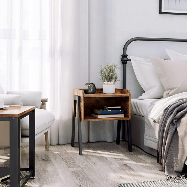 Nachttisch Industrie-Design mit Fach Vintagebraun