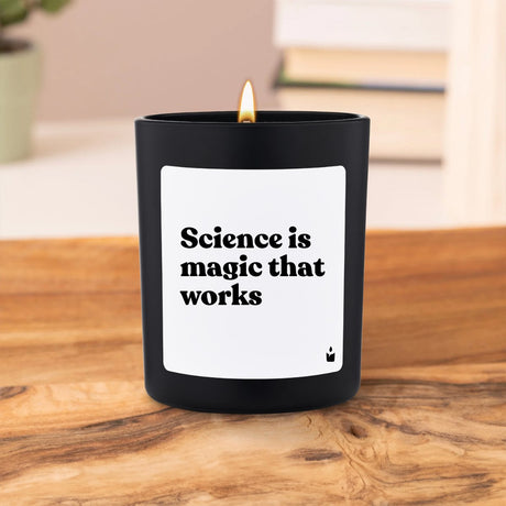 Duftkerze Schwarz Flowery Science is magic that works von ChattyCandles