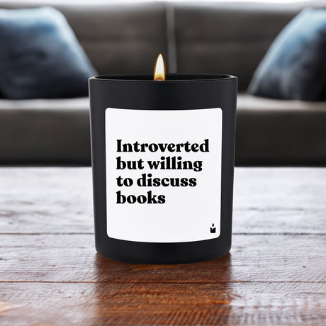 Duftkerze Schwarz Flowery Introverted but willing to discuss books von ChattyCandles